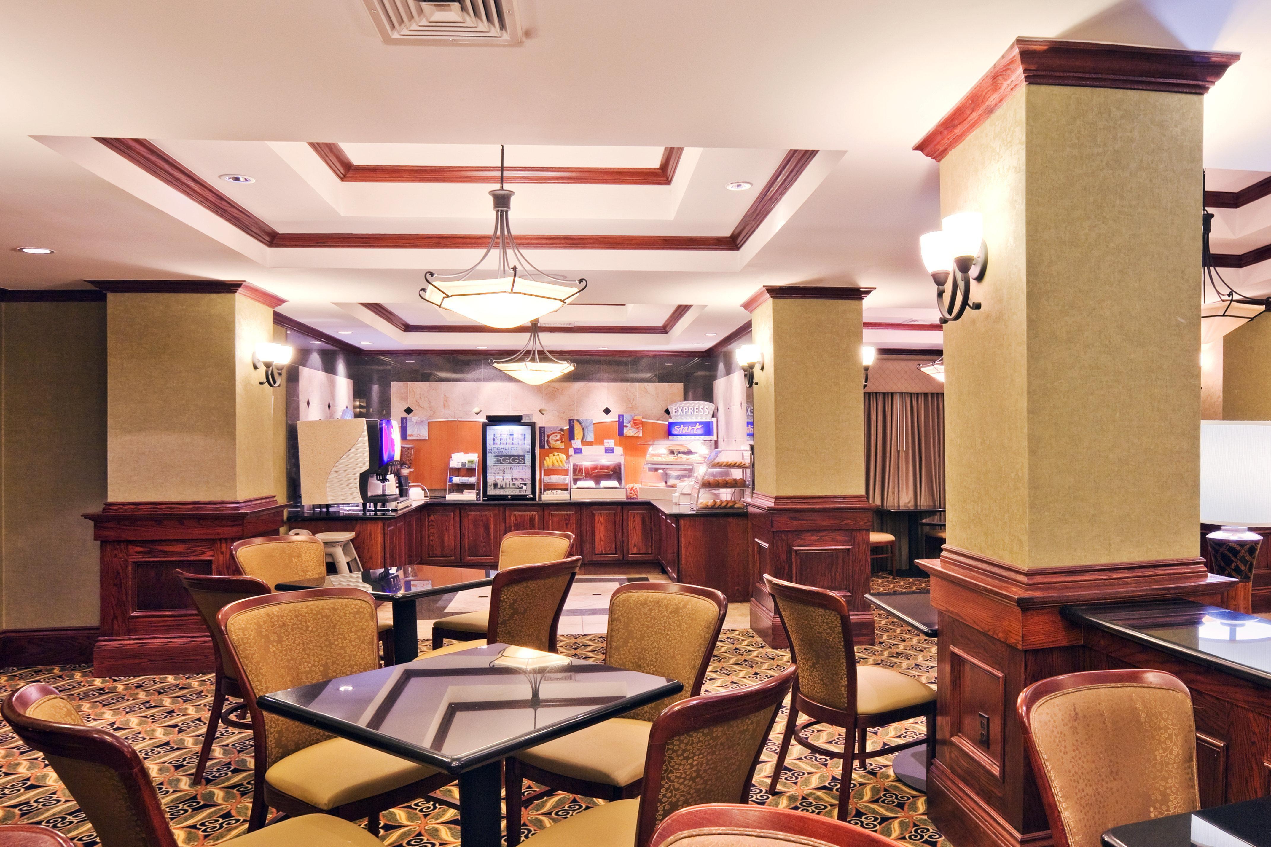 Holiday Inn Express Hotel & Suites Shawnee I-40 By Ihg Exterior foto