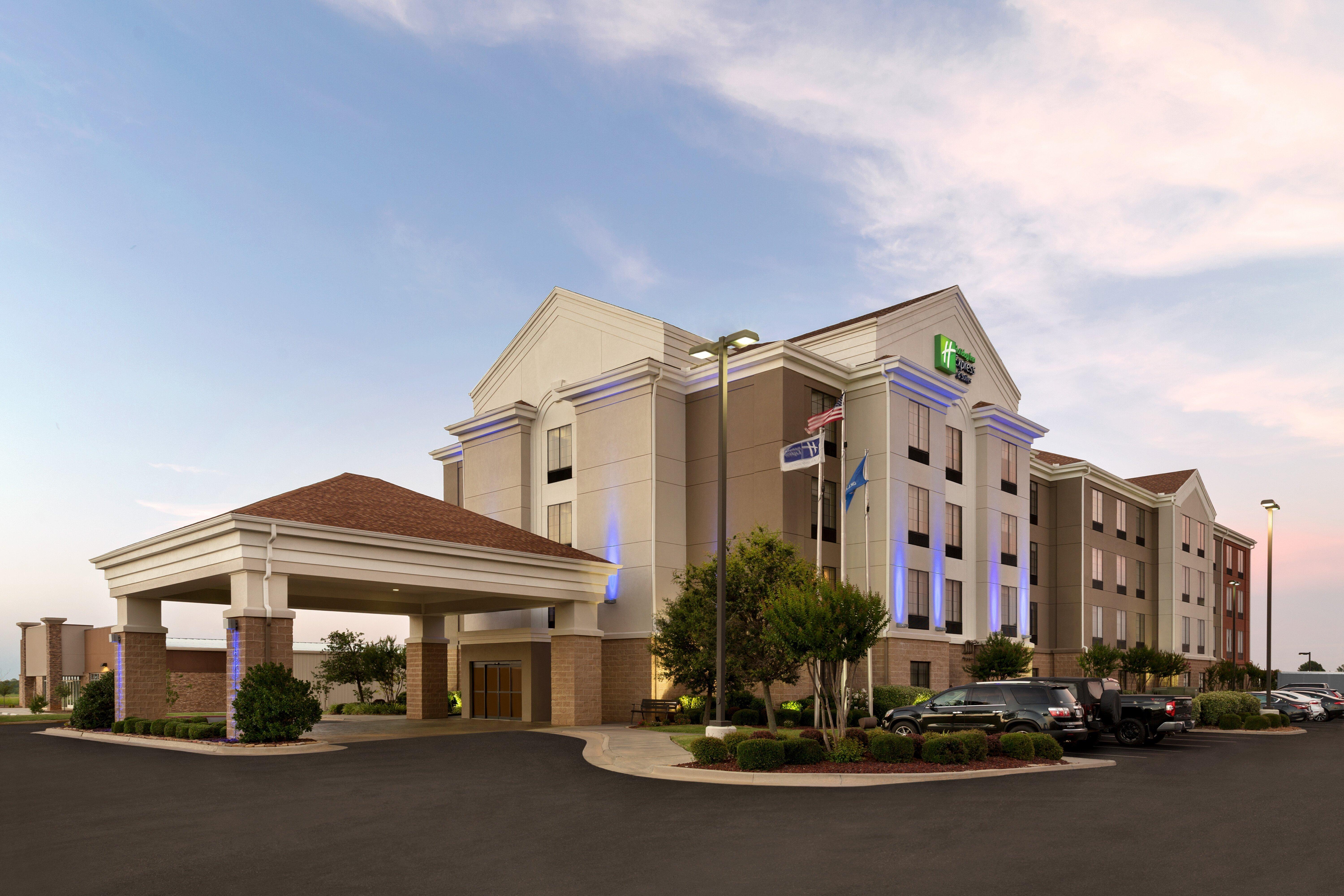 Holiday Inn Express Hotel & Suites Shawnee I-40 By Ihg Exterior foto