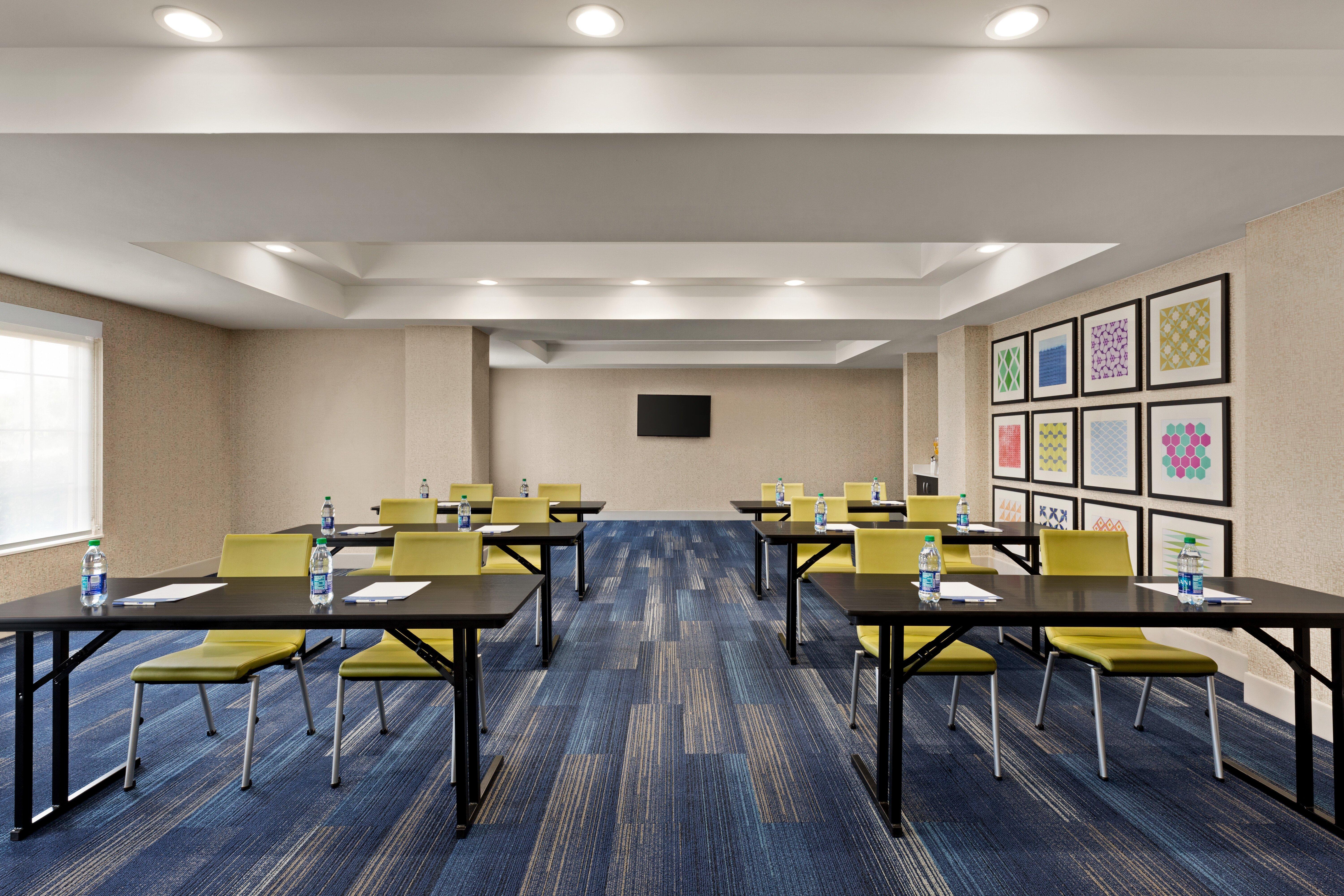 Holiday Inn Express Hotel & Suites Shawnee I-40 By Ihg Exterior foto